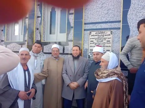 النائب محمود رشاد حبيب يشارك أهالي "موردة دسونس" افتتاح مسجد عزبة فتح الله بعد إحلاله وتجديده